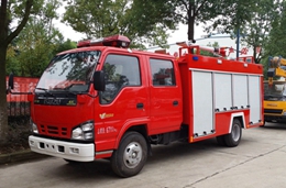 國(guó)五五十鈴3.5噸水罐消防車